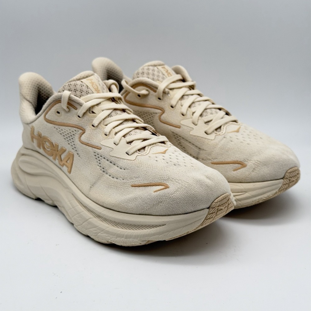 HOKA Clifton 10 Wide Womens 7D Vanilla Birch Running Shoes 1162050 VCH